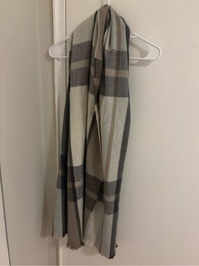 Banana Republic scarf